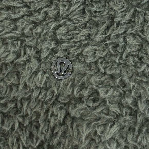 NWT Lululemon Oh So Sherpa Half Zip Pullover In Dark Olive Green Size 4 - Picture 4 of 8